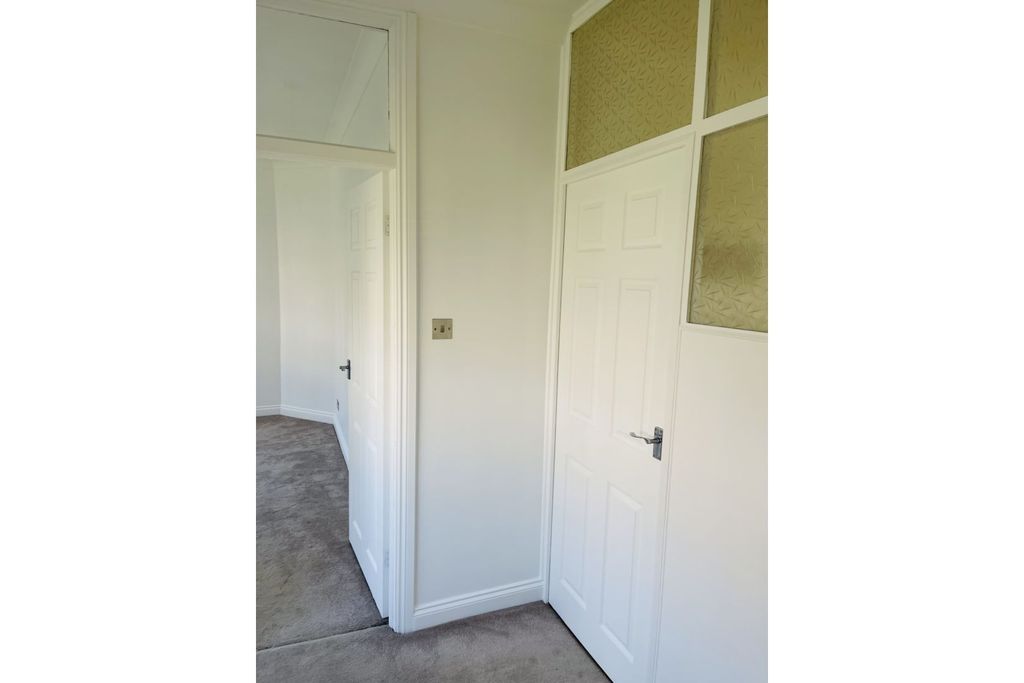 Additional image 11 of 2 bed maisonette for saleGodstone Road, Whyteleafe CR3
