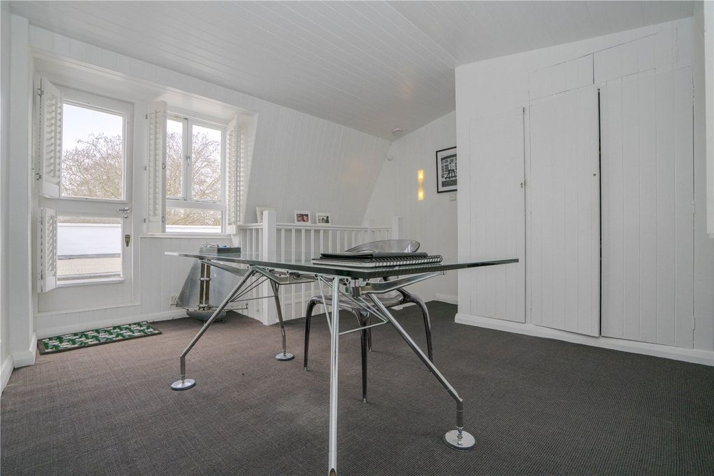 Additional image 10 of 5 bed semi-detached house for saleLittle Green, Richmond TW9