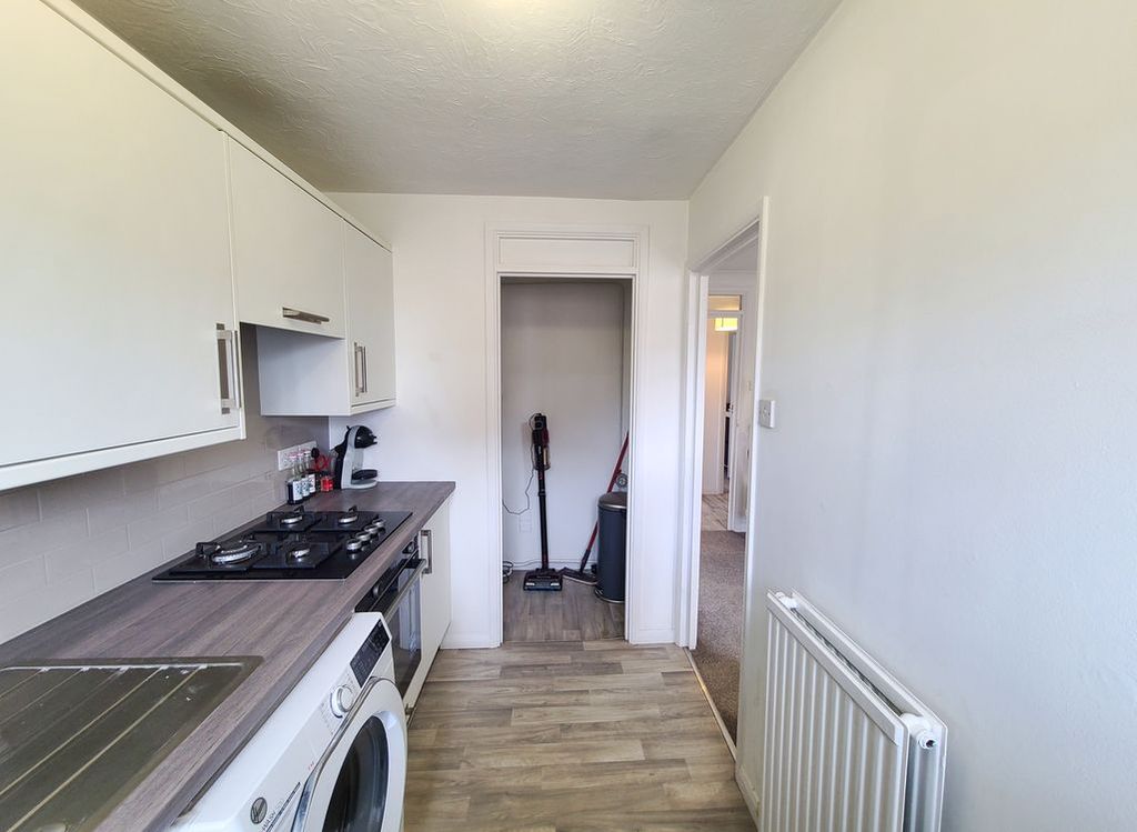 Additional image 5 of 1 bed flat for saleTop Floor Flat, Brunel Road, Southampton SO15