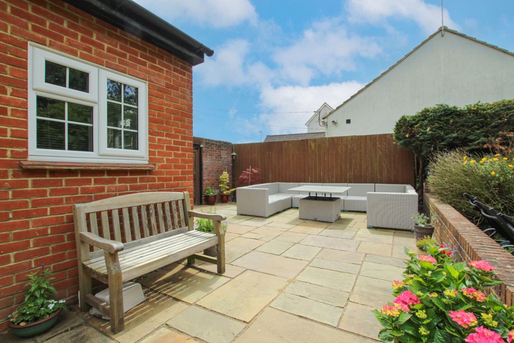 Additional image 34 of 5 bed detached house for saleSwan Lane, Wickford SS11