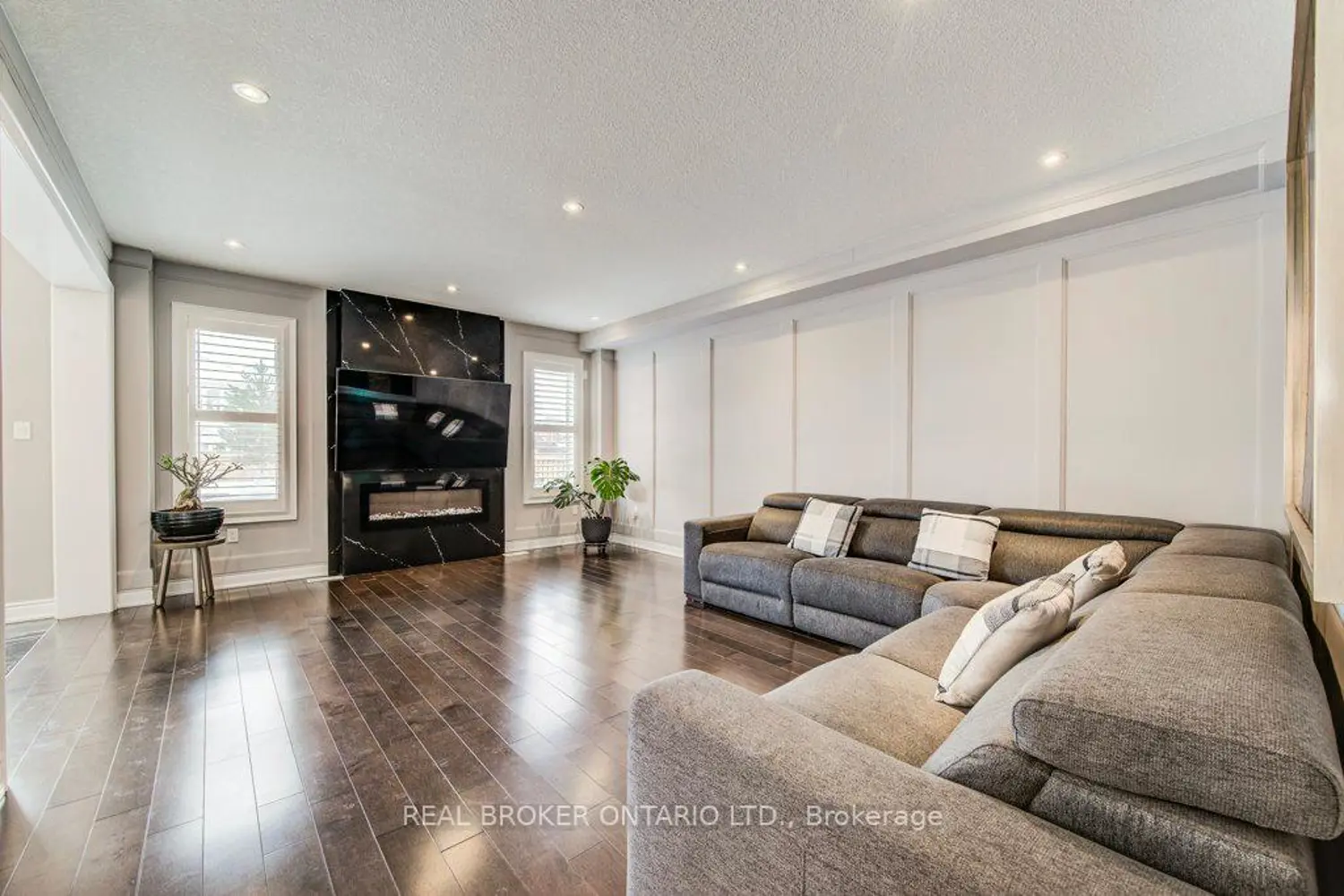 Additional image 2 of 192 Woolwich Street