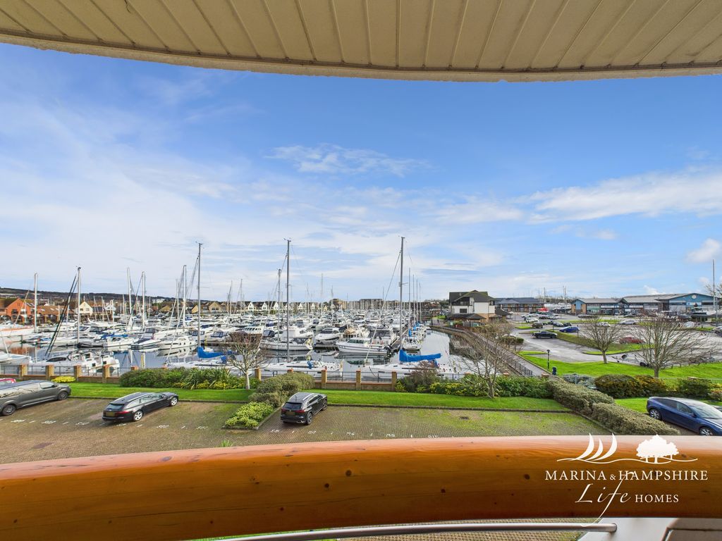 Additional image 23 of 2 bed flat for saleLock Approach, Port Solent PO6