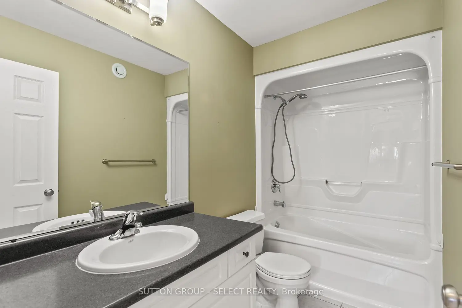 Additional image 9 of 2094 Denview Avenue