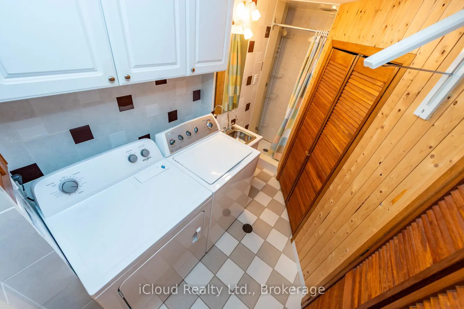 Additional image 7 of 46 Dearbourne Boulevard 56