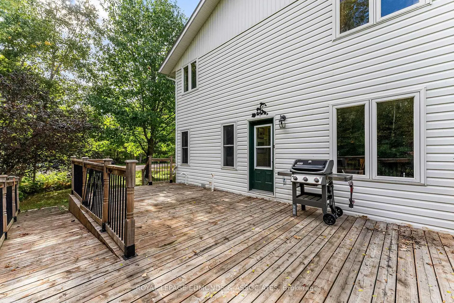 Additional image 14 of 1095 Mountainview Drive