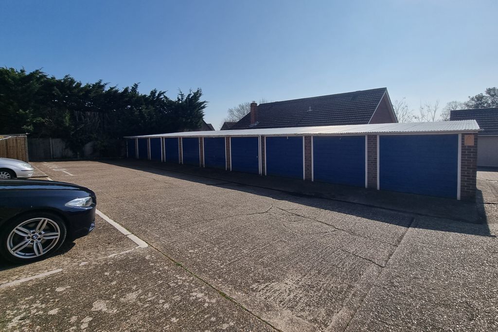 Additional image 12 of 2 bed flat for saleDrayton, Hampshire PO6