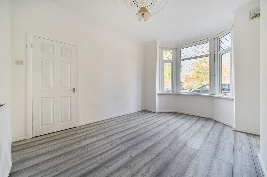 Additional image 2 of 3 bed terraced house for saleLondon Avenue, Portsmouth, Hampshire PO2