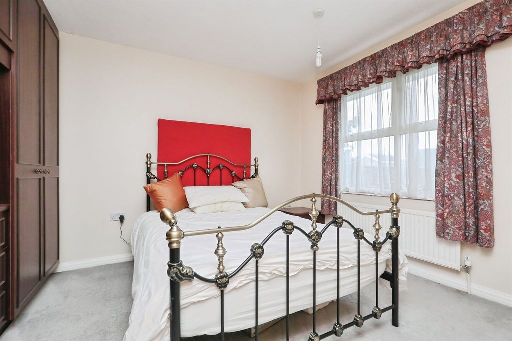 Additional image 9 of 4 bed detached house for saleBarnham Broom Road, Wymondham NR18