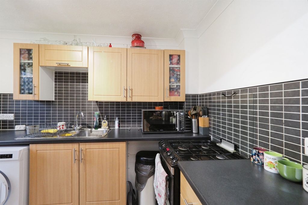 Additional image 6 of 3 bed semi-detached house for saleRavensthorpe Drive, Loughborough LE11