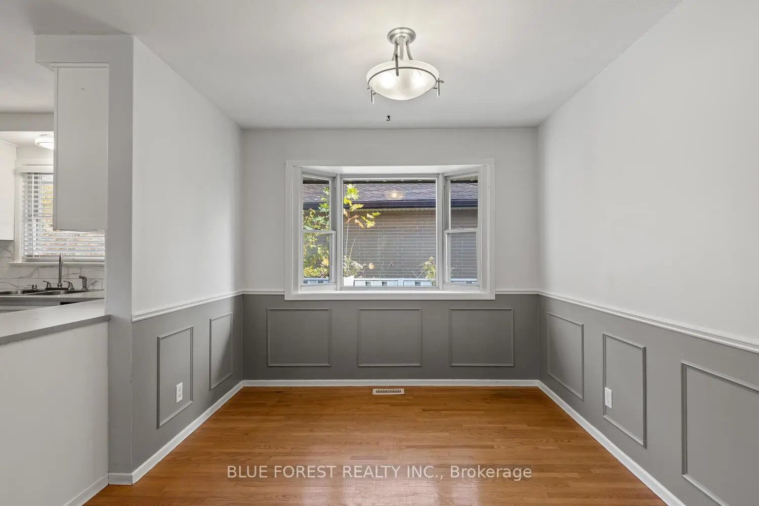 Additional image 6 of 106 Laurentian Drive