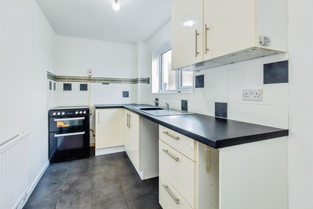 Additional image 7 of 3 bed maisonette for saleRipley Walk, Corby NN18