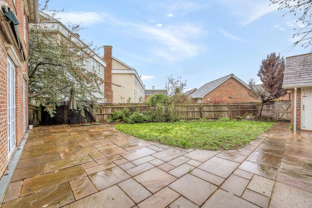 Additional image 17 of 6 bed detached house for saleLewiston Close, Worcester Park KT4
