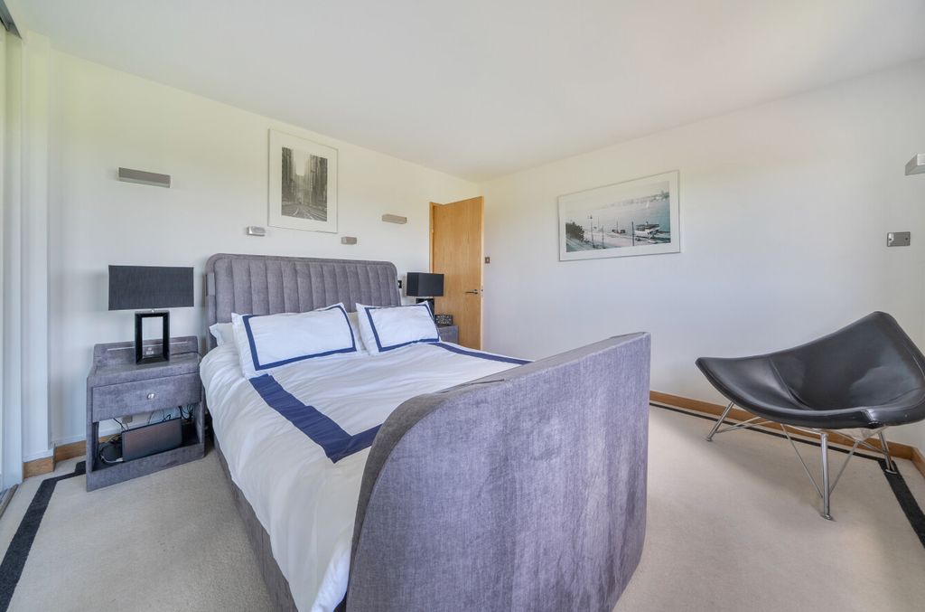 Additional image 15 of 2 bed flat for saleCranfield Court, Sunset Avenue, Woodford Green IG8
