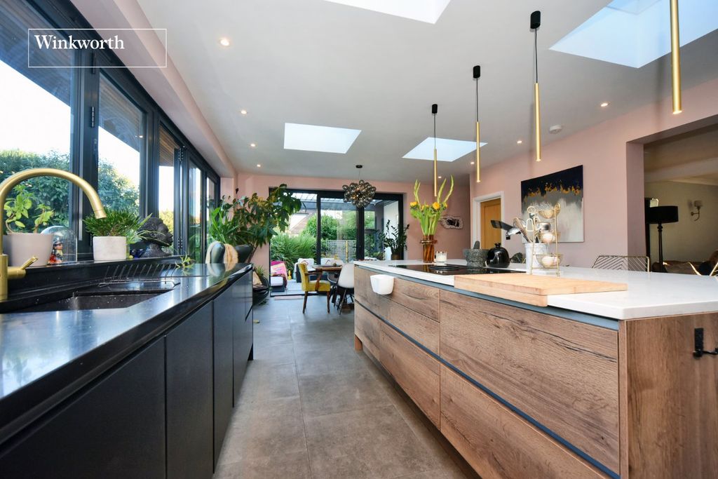 Additional image 10 of 4 bed detached house for saleKingsmead Avenue, Worcester Park KT4