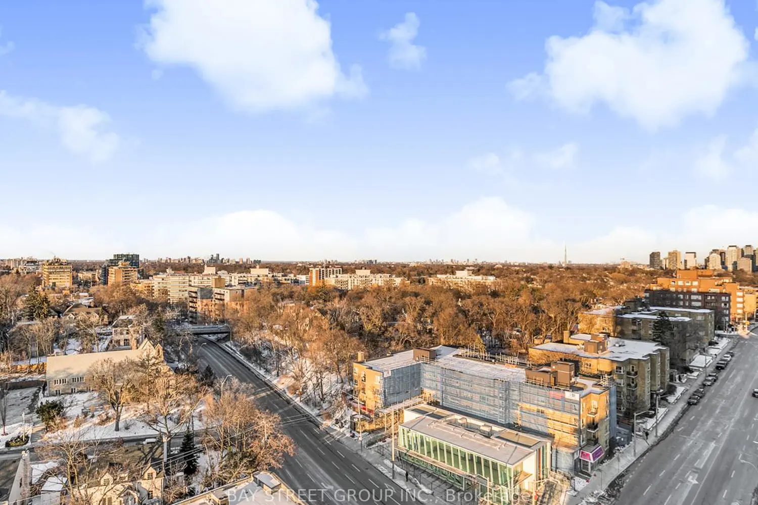 Additional image 3 of 2020 Bathurst Street 1910