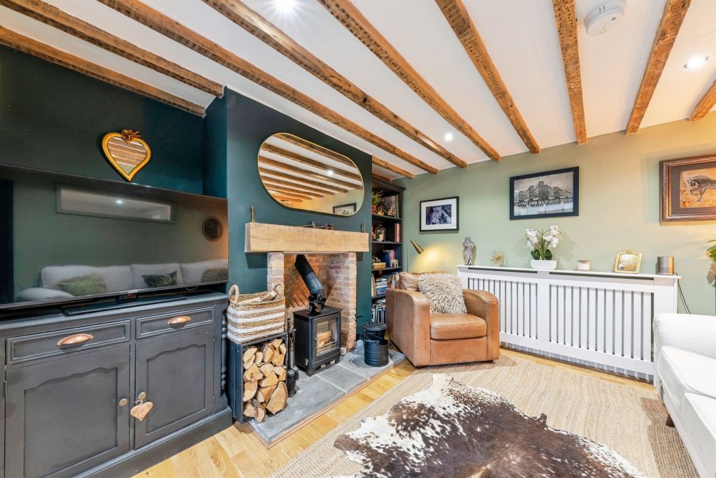 2 bed end terrace house for saleNewton Way, Woolsthorpe By Colsterworth, Grantham NG33