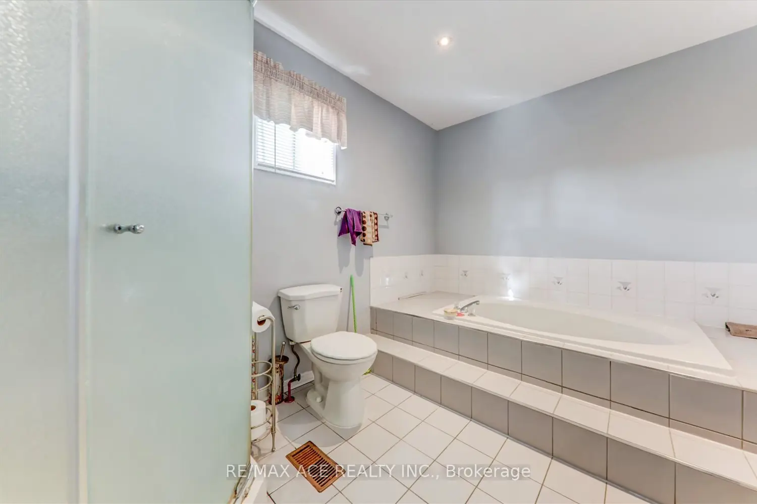 Additional image 10 of 4718 Wild Rose Street