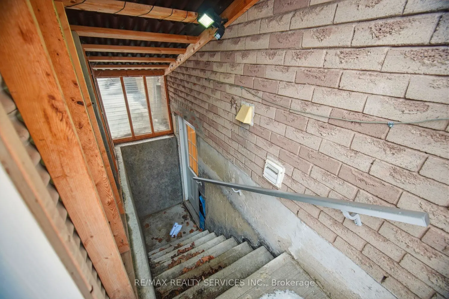 Additional image 18 of 514 Grove Street