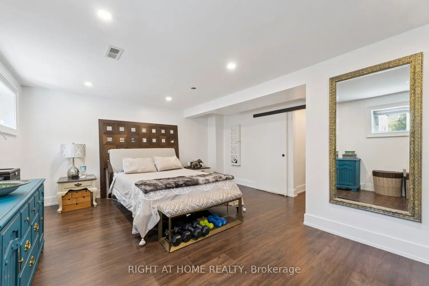 Additional image 14 of 403 Chandos Court