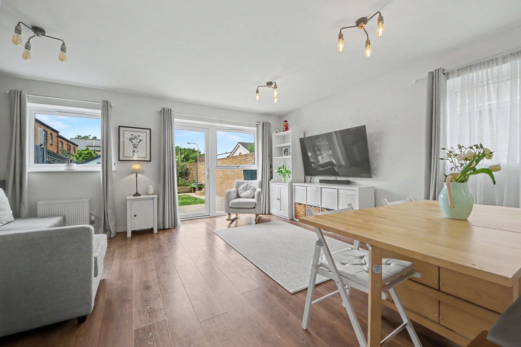 Additional image 2 of 3 bed terraced house for saleLaxton Close, Sholing SO19