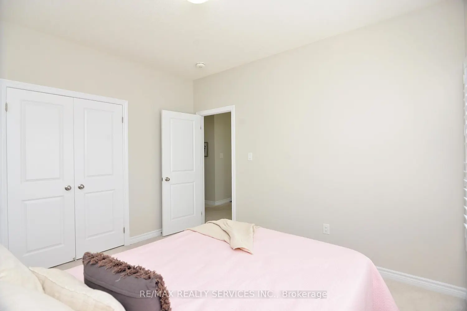 Additional image 16 of 24 Bachelor Street