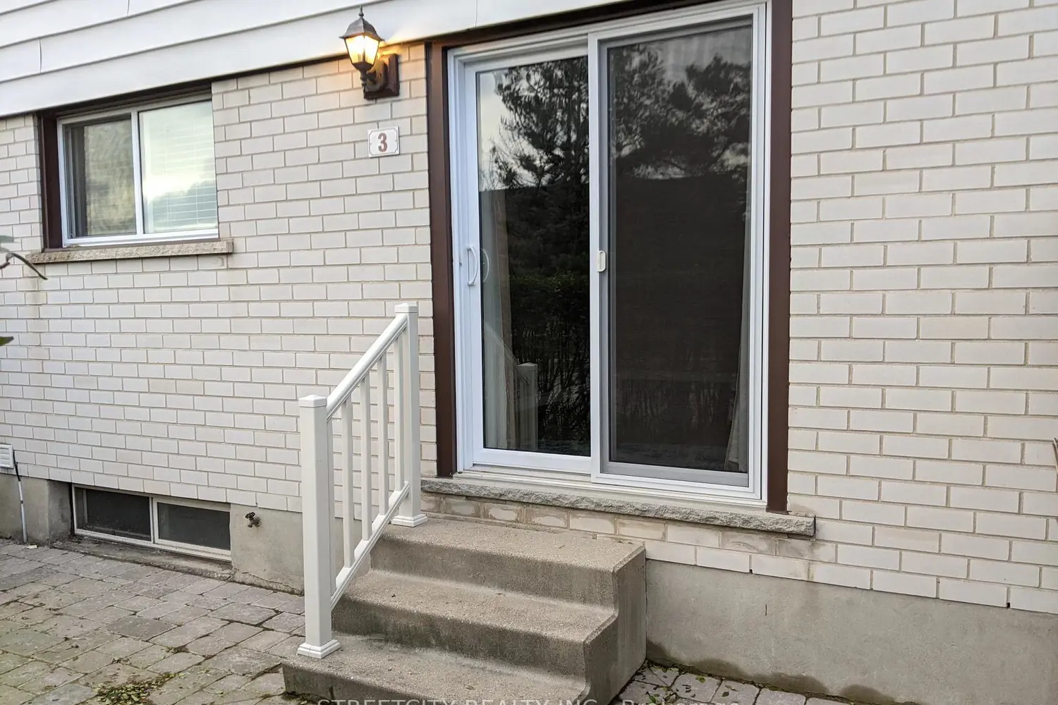 Additional image 2 of 30 Flamingo Drive 3