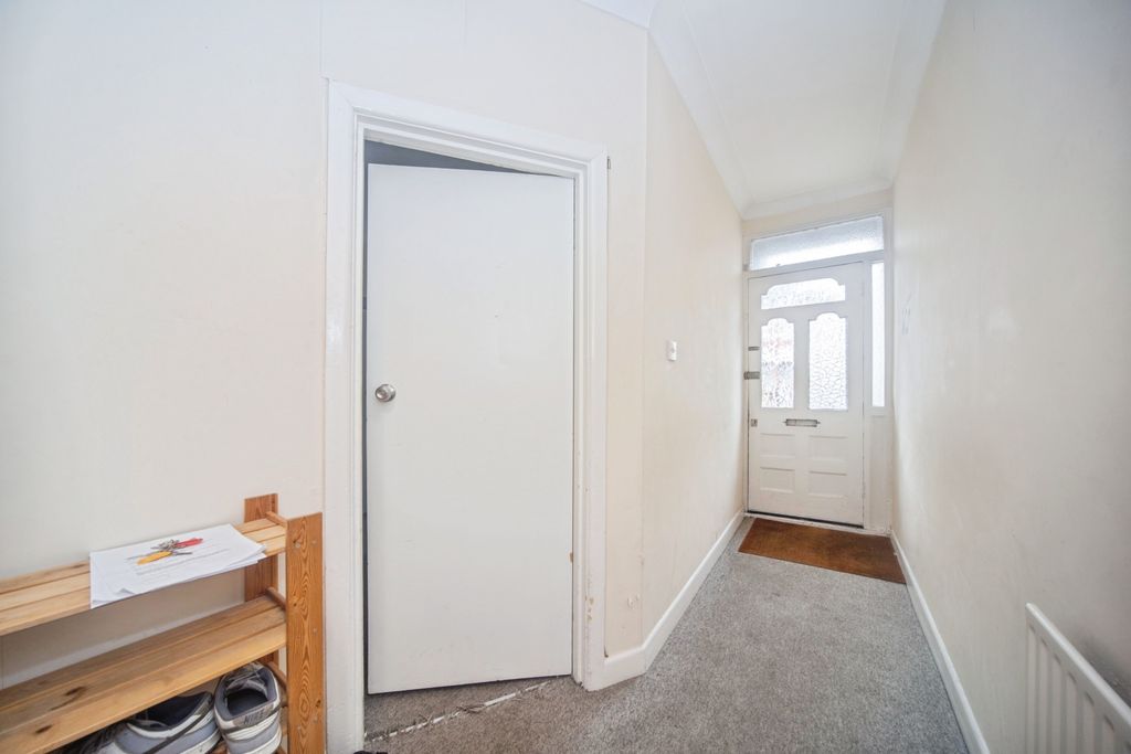 Additional image 12 of 4 bed semi-detached house for saleDevonshire Road, Southampton SO15