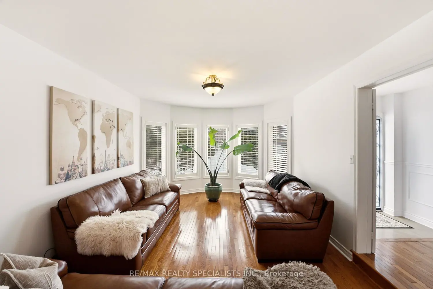 Additional image 3 of 16 Curry Crescent
