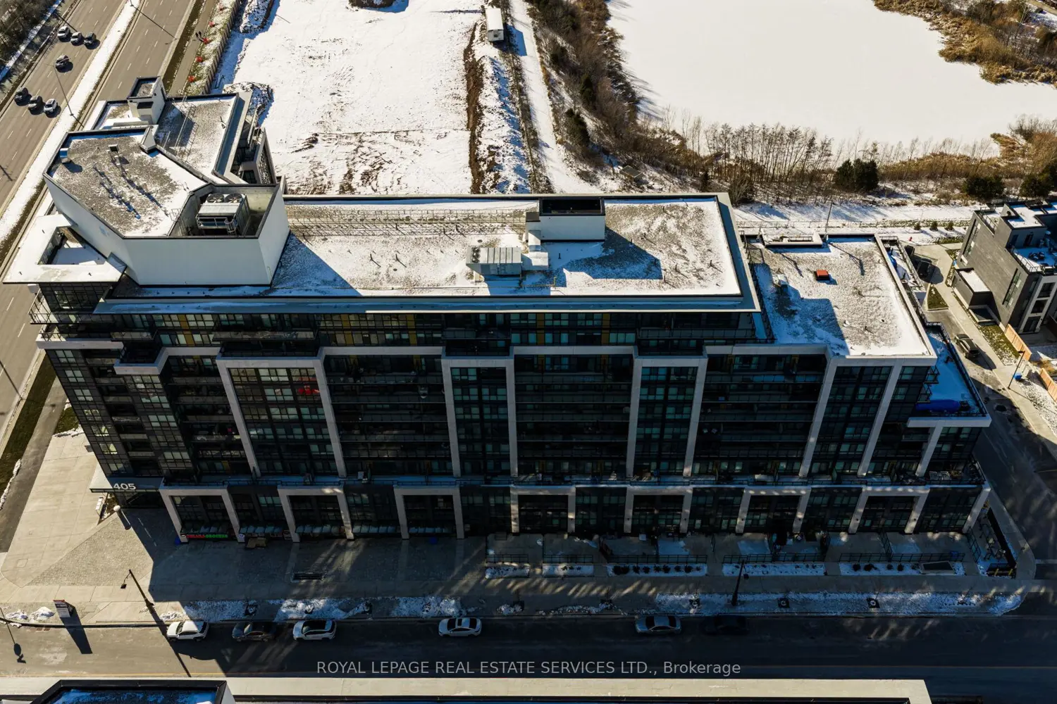 Additional image 19 of 405 Dundas Street 424