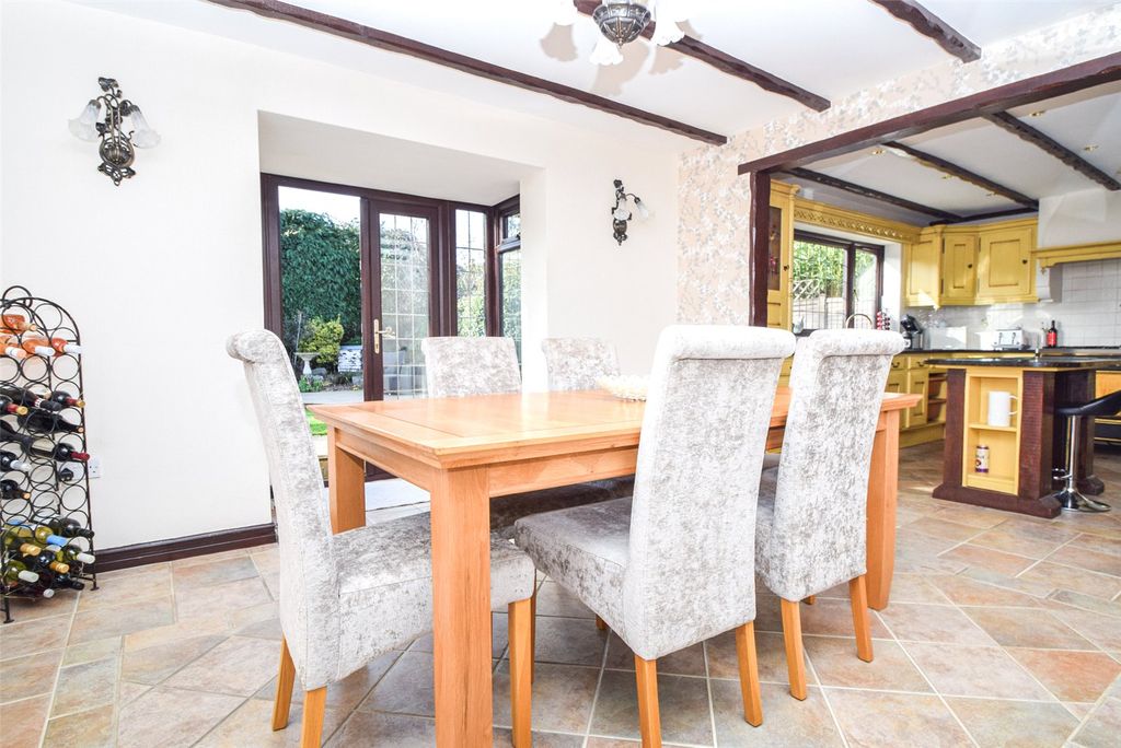 Additional image 6 of 4 bed detached house for saleMoulsham Copse Lane, Yateley, Hampshire GU46