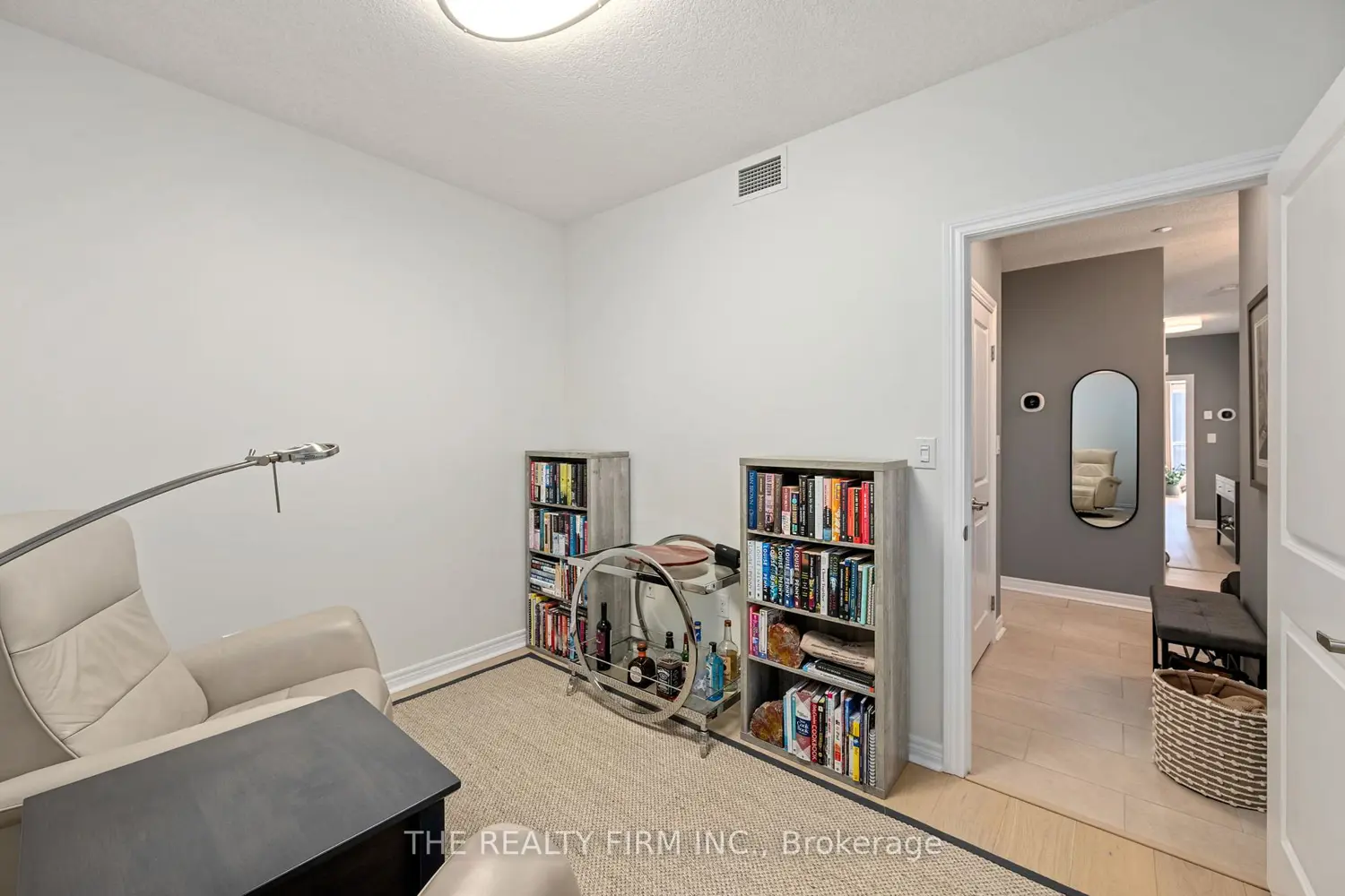 Additional image 10 of 330 Ridout Street 1708