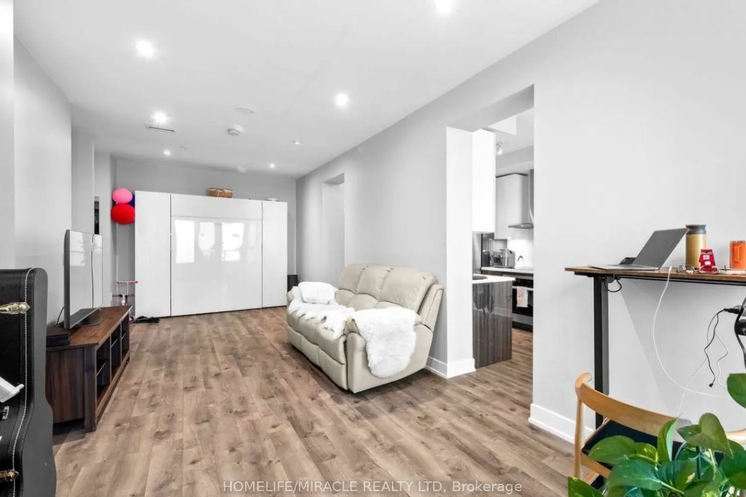 Additional image 5 of 20 Shore Breeze Drive # 4804
