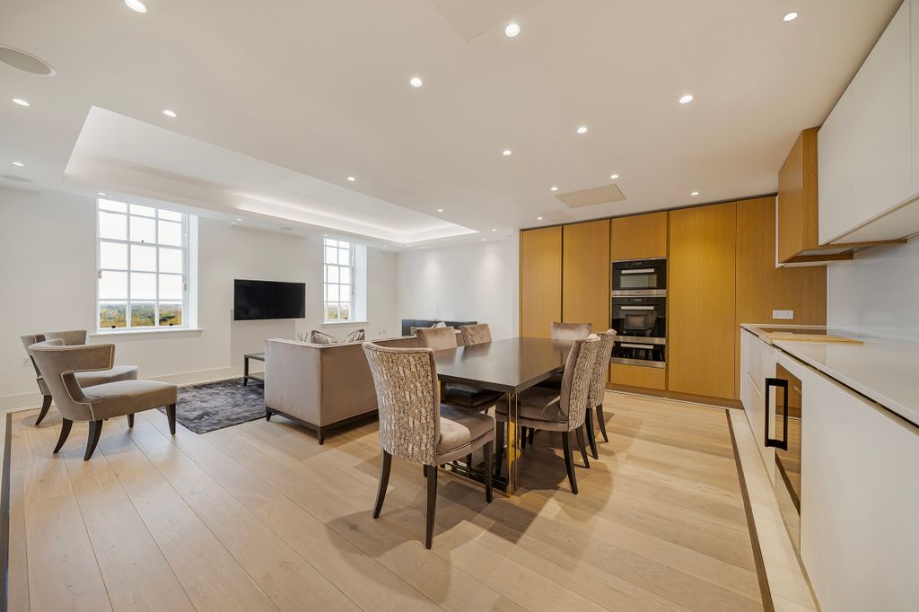Additional image 6 of 2 bed flat for saleRichmond Hill, Richmond, London TW10