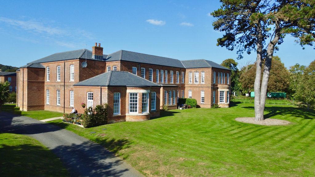 Additional image 18 of 2 bed flat for saleWhitecroft Park, Newport PO30