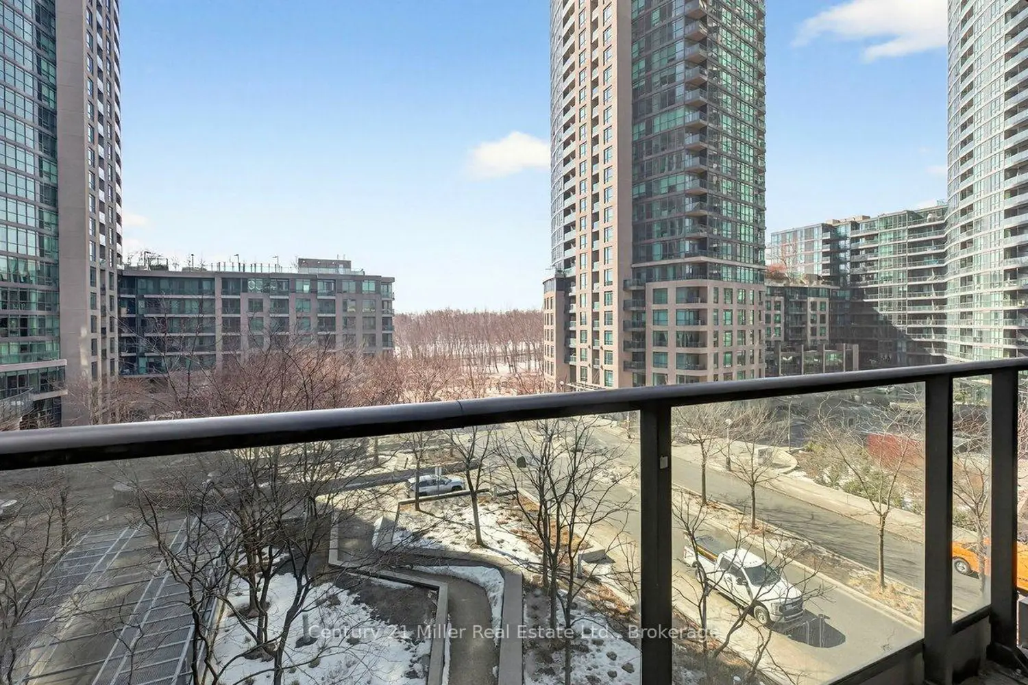 Additional image 12 of 209 Fort York Boulevard 562