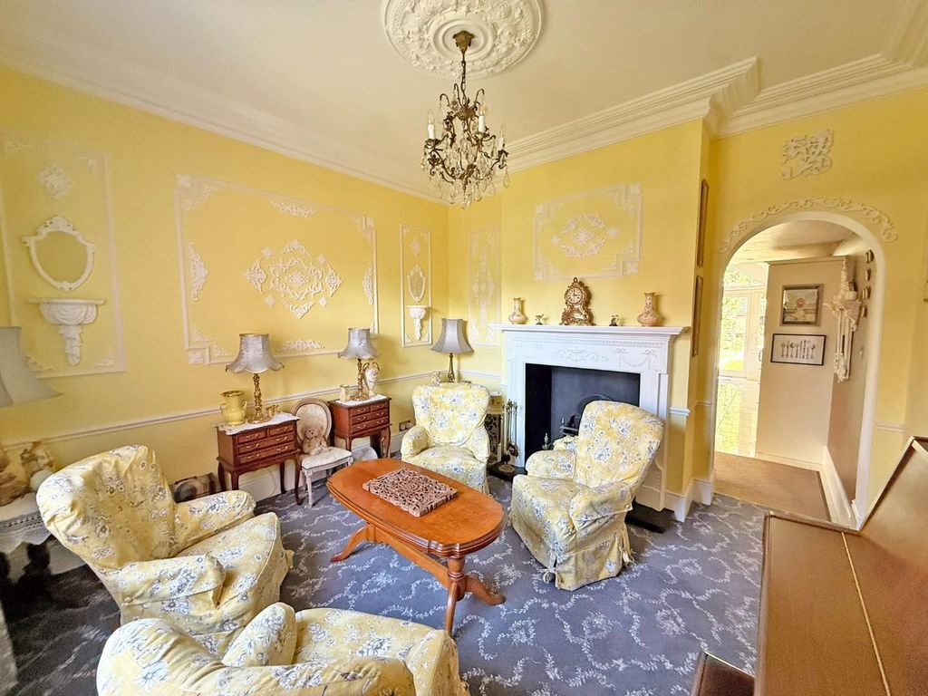 Additional image 12 of 4 bed property for saleClifford Grove, Ashford TW15