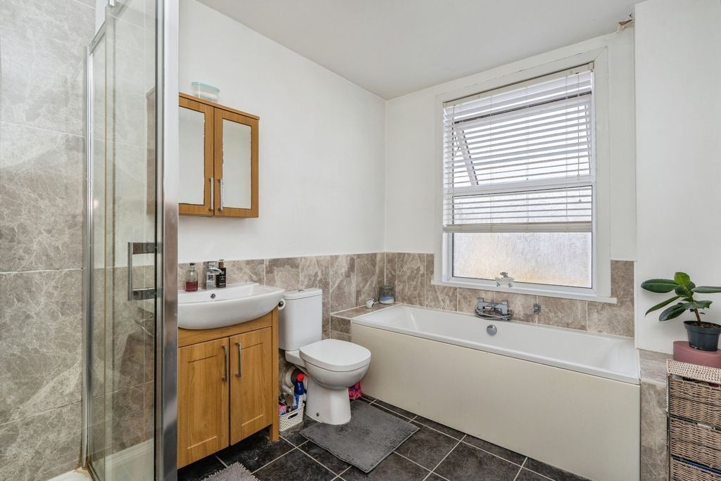 Additional image 14 of 2 bed terraced house for saleJersey Road, Portsmouth, Hampshire PO2