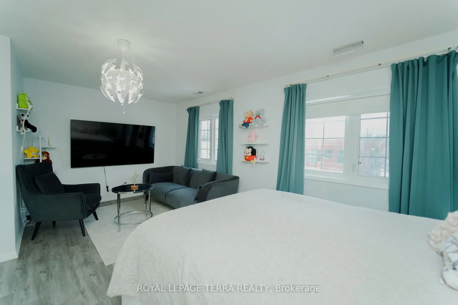 Additional image 8 of 1400 The Esplanade 702