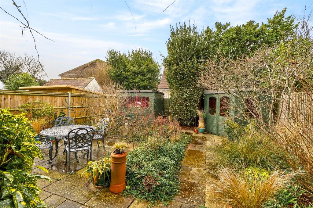 Additional image 4 of 3 bed detached house for saleHaynes Road, Worthing, West Sussex BN14