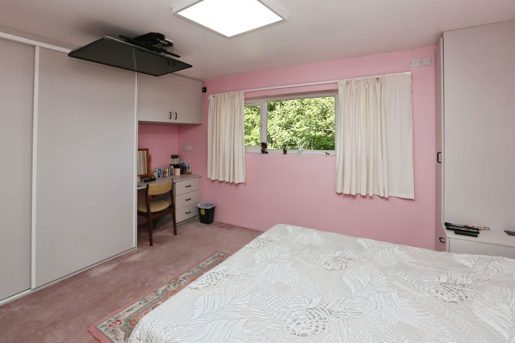 Additional image 9 of 3 bed detached house for saleClover Way, Hedge End, Southampton SO30