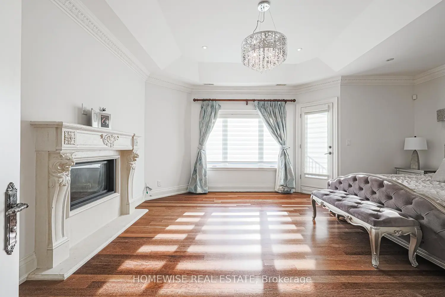 Additional image 16 of 2706 Bayview Avenue