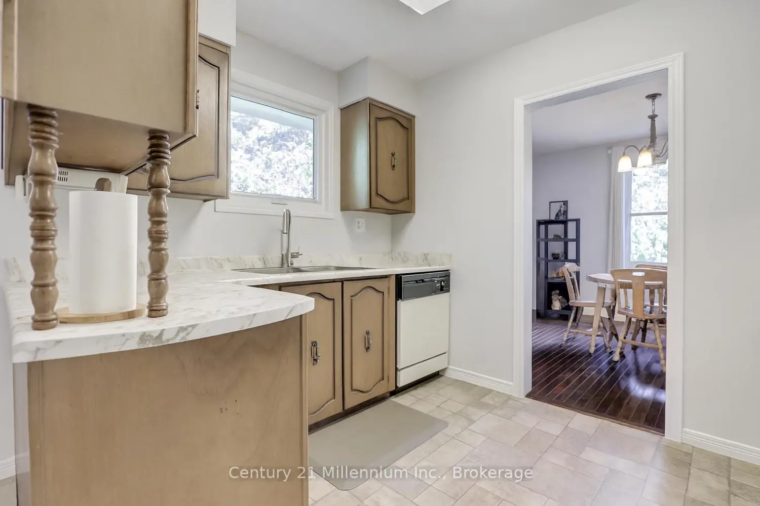Additional image 9 of 104 Glenwood Place