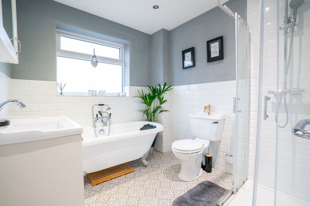 Additional image 35 of 4 bed detached house for saleClarence Avenue, Farnworth, Widnes WA8