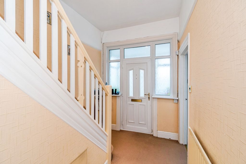 Additional image 7 of 3 bed semi-detached house for saleTwyford Avenue, Upper Shirley, Southampton, Hampshire SO15