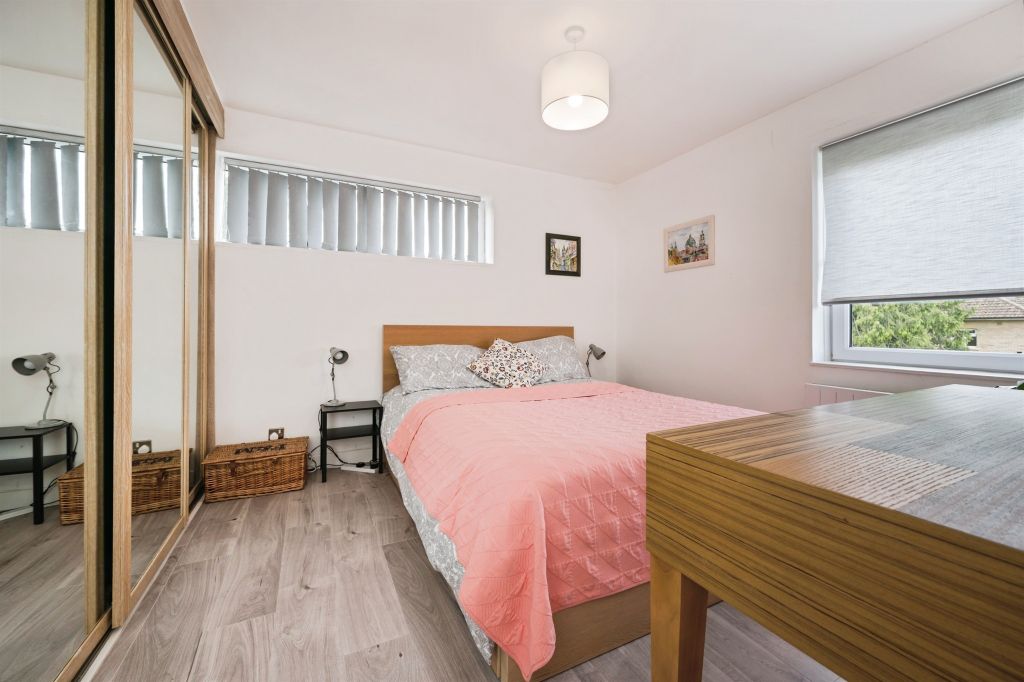 Additional image 7 of 2 bed flat for saleWaterloo Road, Southampton SO15