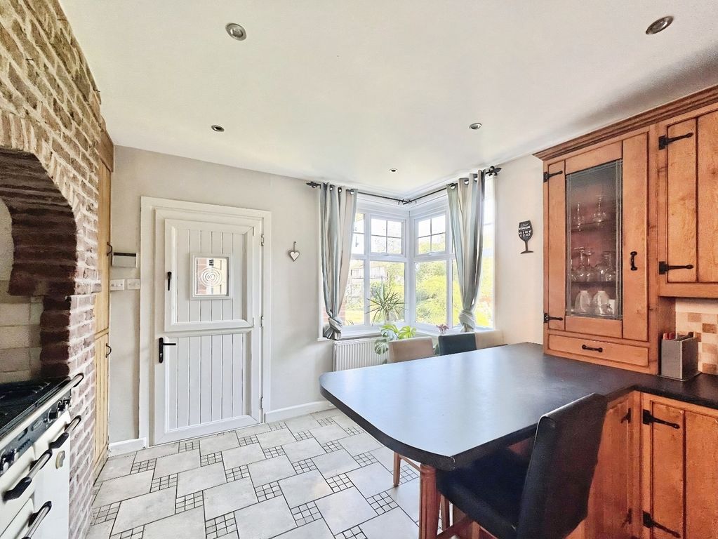 Additional image 8 of 4 bed detached house for saleLutterworth Road, Blaby, Leicester LE8