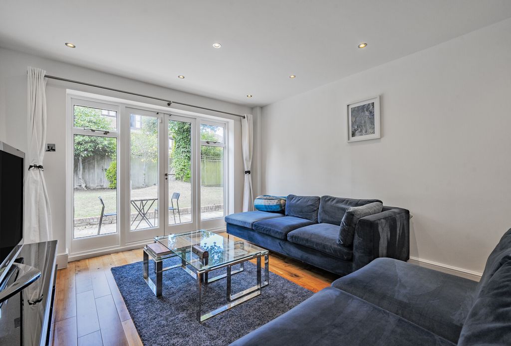 Additional image 6 of 5 bed detached house for saleThe Denningtons, Worcester Park, Surrey KT4