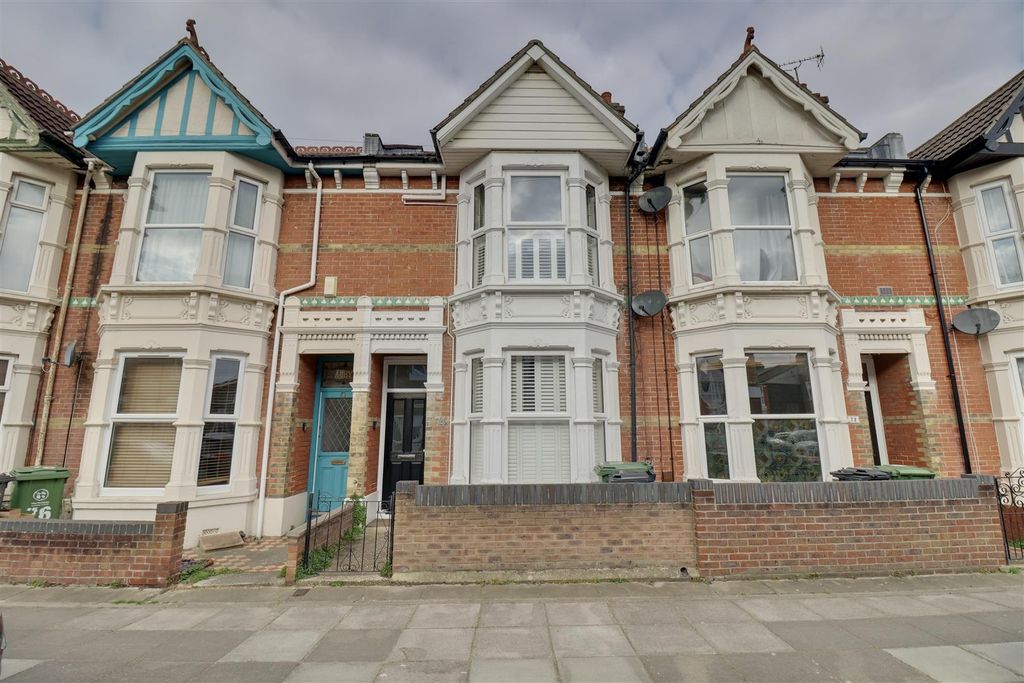 Additional image 25 of 3 bed property for saleHaslemere Road, Southsea PO4