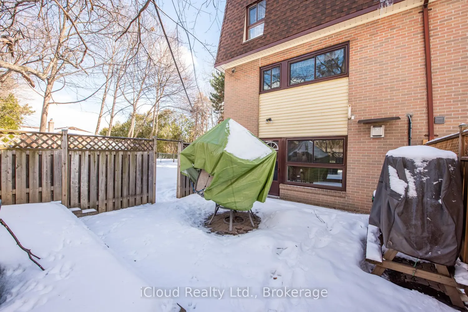 Additional image 3 of 46 Dearbourne Boulevard 56