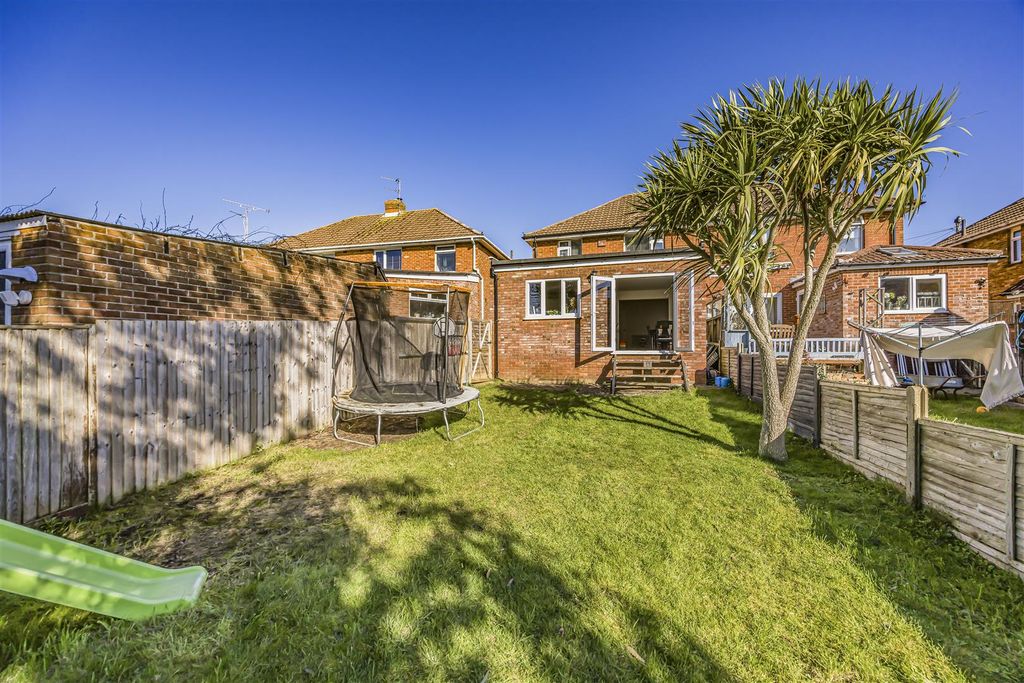 Additional image 18 of 3 bed semi-detached house for salePortsview Avenue, Portchester PO16